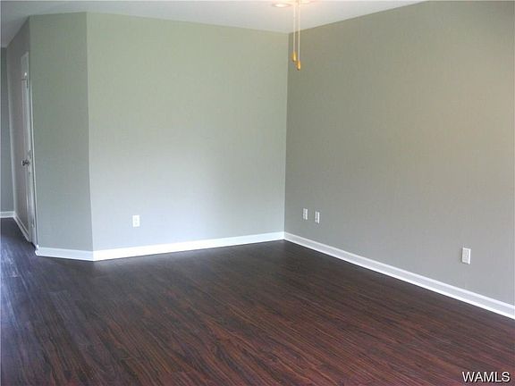 2nd image of 4451 Alderic St