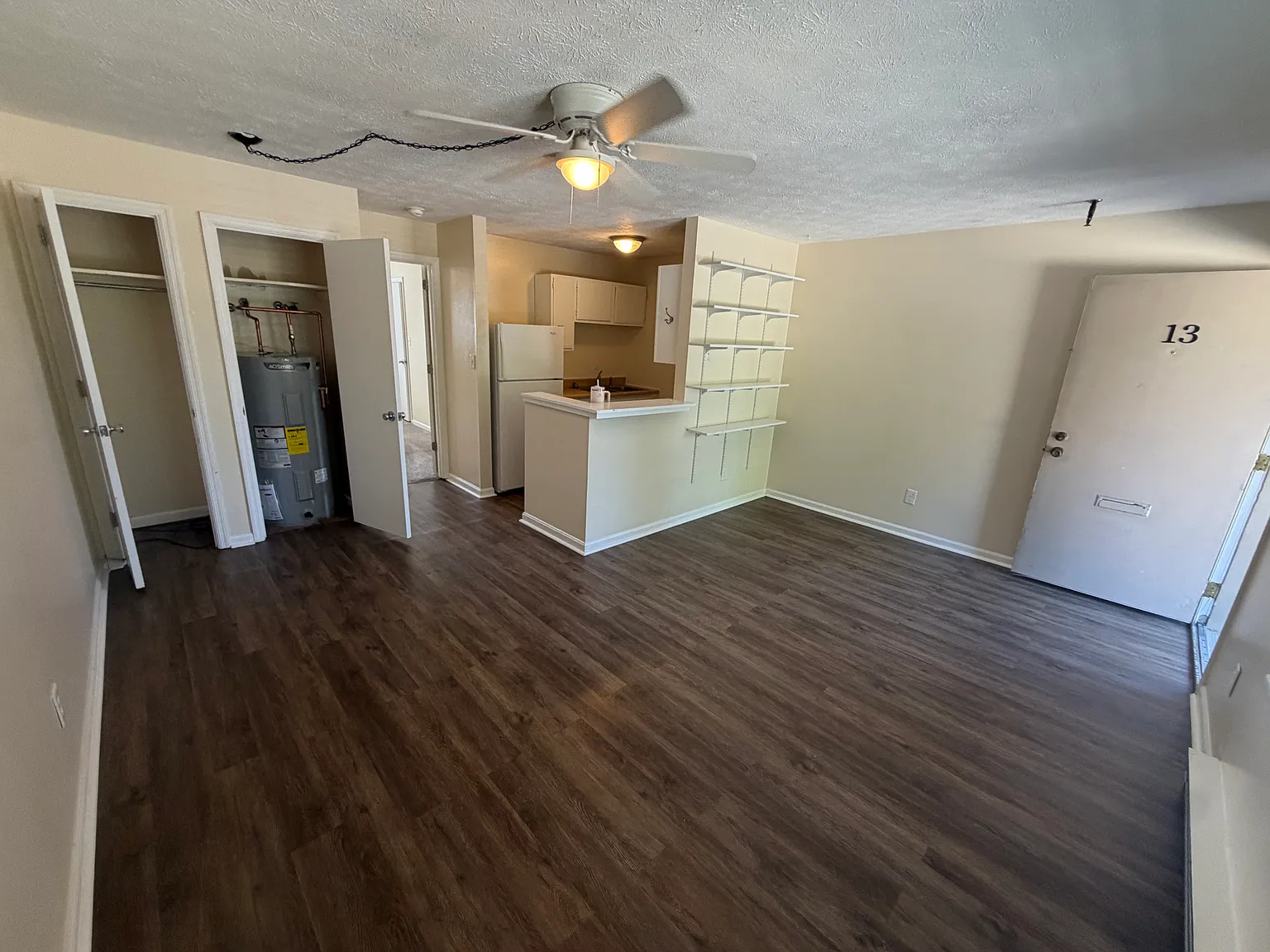 1 bed, 500 sqft, $950 — Photo 2