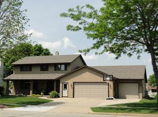 1308 E Capitol Dr, Appleton, WI 54911