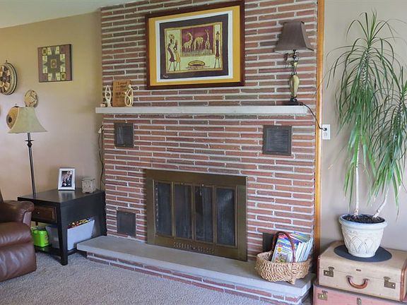 2nd image of 2178 E Eichel Ave
