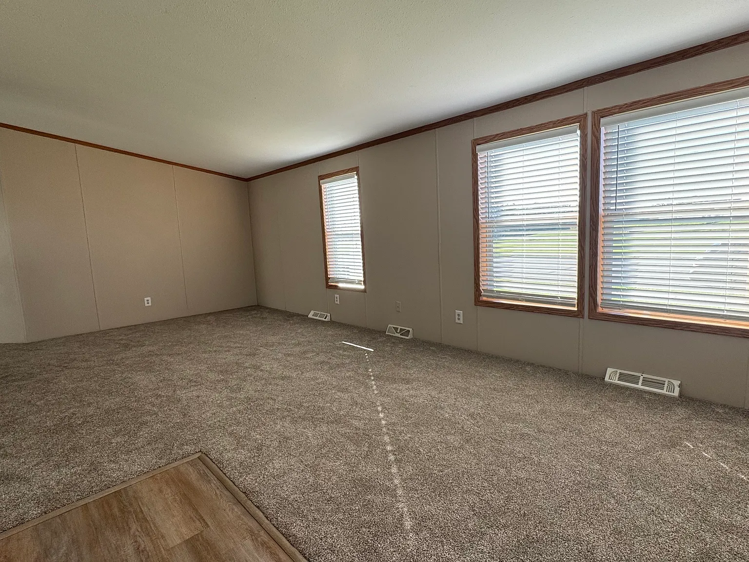 Southern Hills — Photo 2