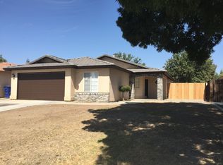 5800 Pine Trail Dr, Bakersfield, CA 93313