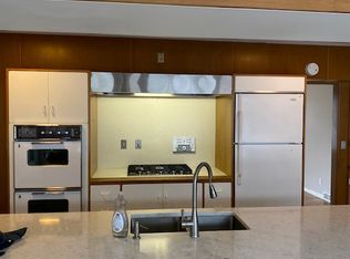 300 E Lincoln Ave, Zeeland, MI 49464