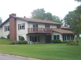 603 2nd St SW, Frazee, MN 56544