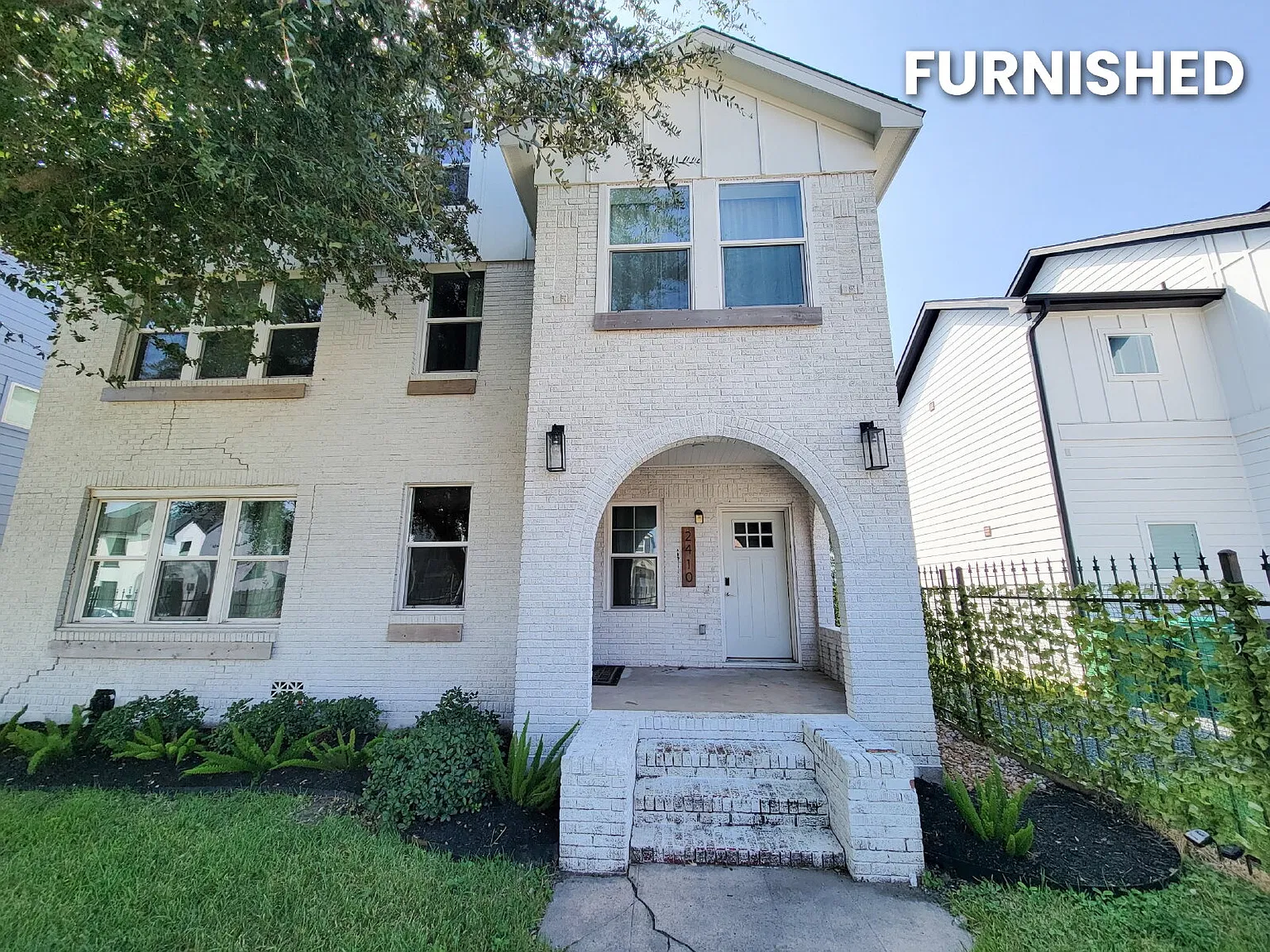 2410 Truxillo St — Photo 1