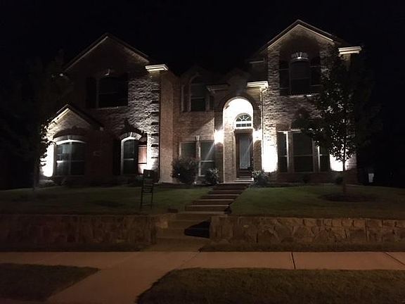 2nd image of 1744 River Run Dr