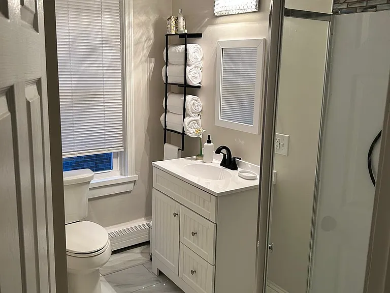 204 Woodbine St #2A — Photo 6