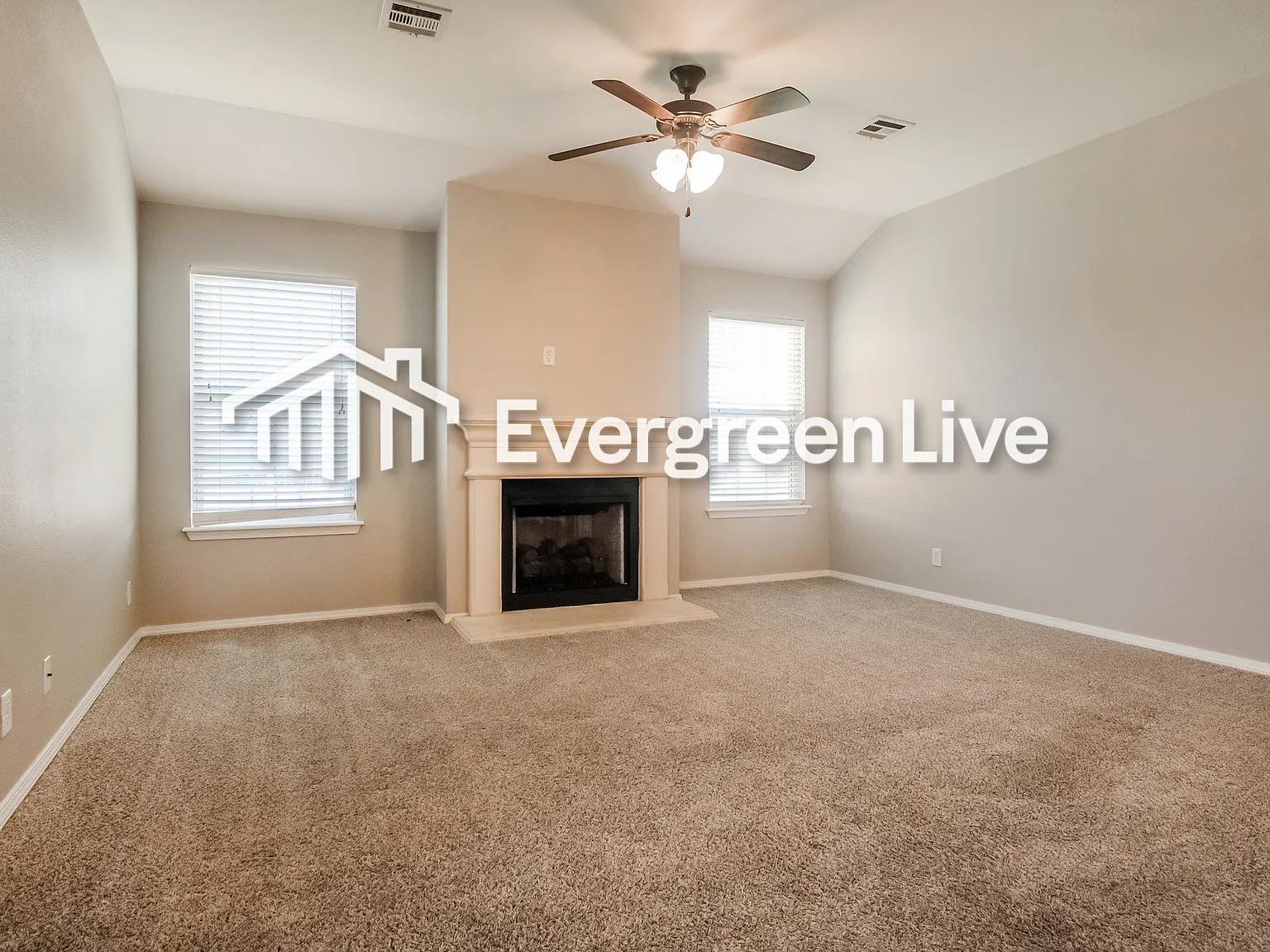3 bed, 2.0 bath, 1525 sqft, $1,645 — Photo 4