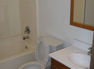 960 E Maiden St APT 611, Washington, PA 15301