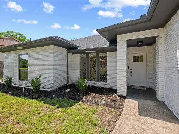 5856 Winding Woods Trl, Dallas, TX 75227