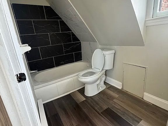 5th image of 76 Ridge St #3L