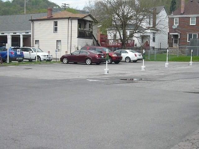 1st image of 527 Beaver St
