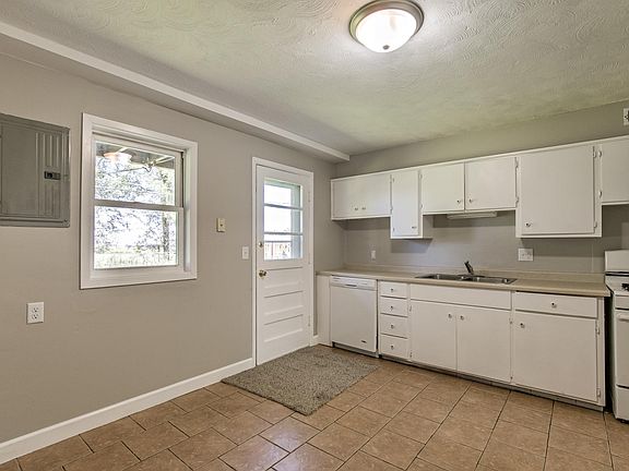4th image of 5322 Ervin St