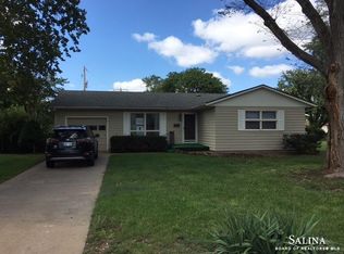 1836 Page Ave, Salina, KS 67401