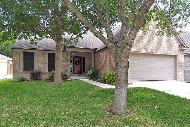 1st image of 10410 Trailway Oak