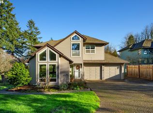 2431 SW Vacuna St, Portland, OR 97219