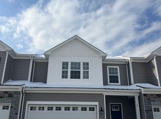 31 Victoria Gardens Sq, Neptune, NJ 07753