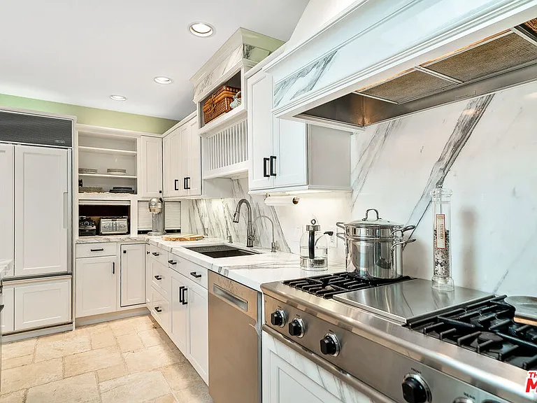 11508 Thurston Cir — Photo 14