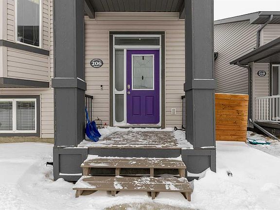 4th image of 206 Keystone Ln W