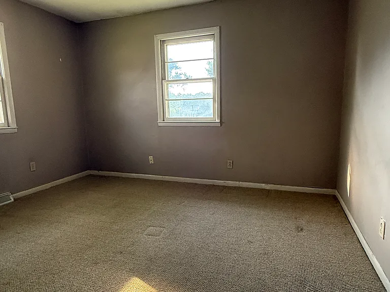 4517 Waterloo Dr — Photo 12