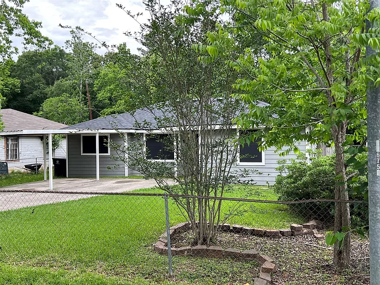 9505 Everglade Dr — Photo 2