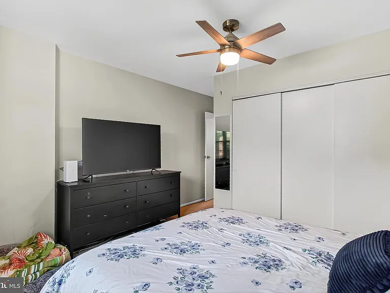 2711 S Walter Reed Dr #A — Photo 21