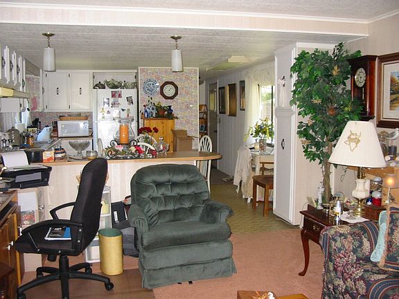 4th image of 46 Park Ln