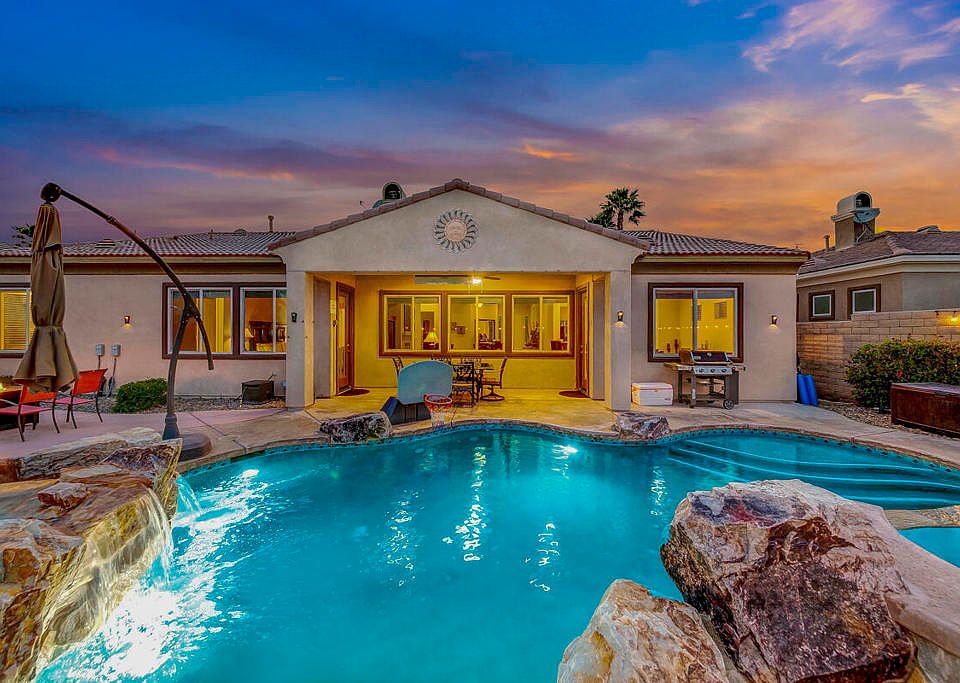 1st image of 43840 Salpare Pl