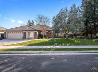 12609 Savonburg Dr, Bakersfield, CA 93312
