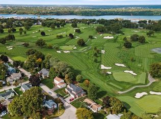 70 Bent Rd, Rumford, RI 02916