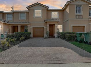 1014 NE 41st Pl, Homestead, FL 33033