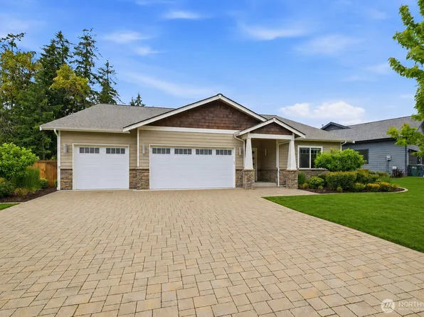 6105 132nd Street Ct NW, Gig Harbor, WA 98332
