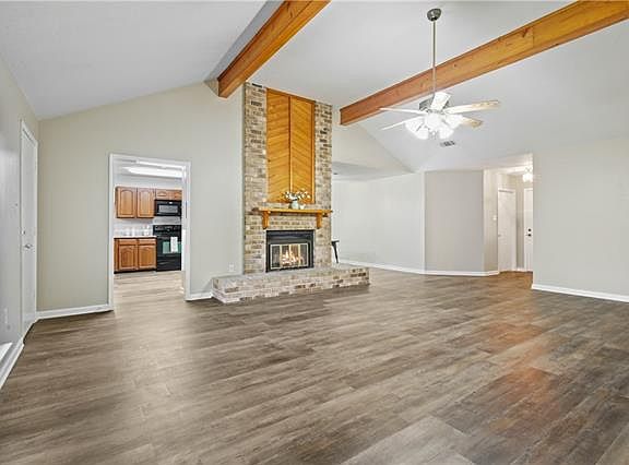 4th image of 1203 Lake Village Blvd