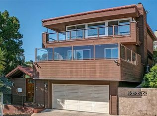 1994 Titus St, San Diego, CA 92110