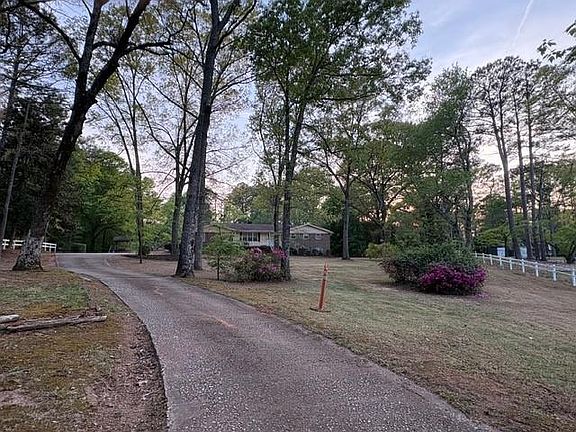 5th image of 75 Cedar Hill Dr