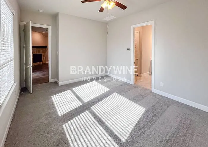 9620 Oxbow Ln — Photo 15