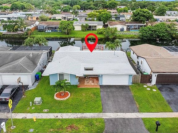 4th image of 9260 NW 21st Manor