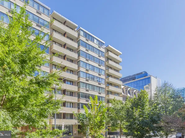 1325 18th St NW APT 1011, Washington, DC 20036