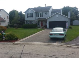 1880 E Ivy Cir, Lindenhurst, IL 60046