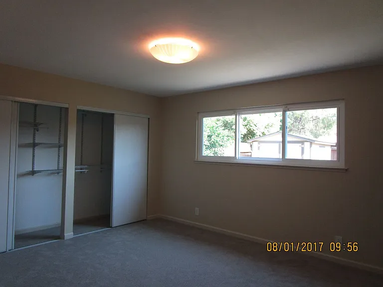 185 Richard Pl — Photo 6
