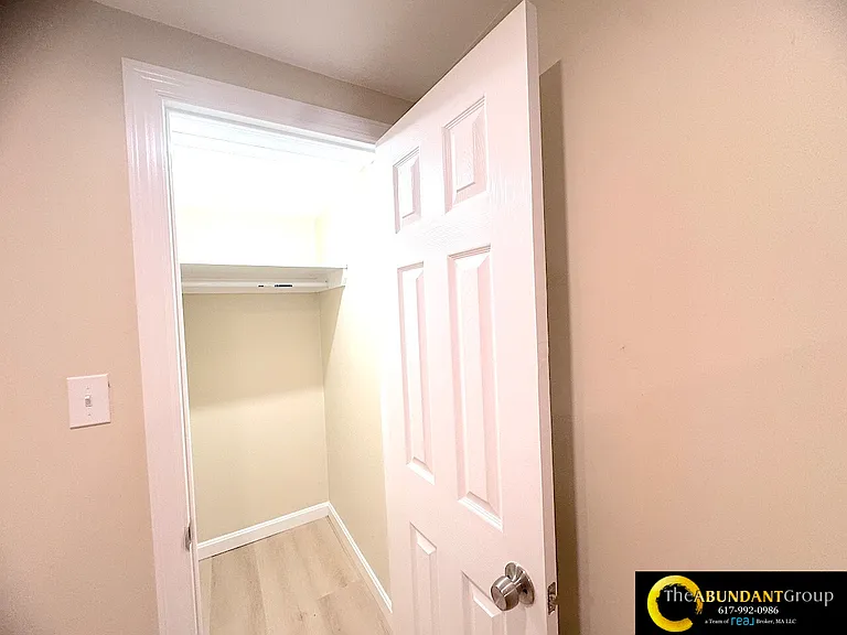 39 Cottage St — Photo 15