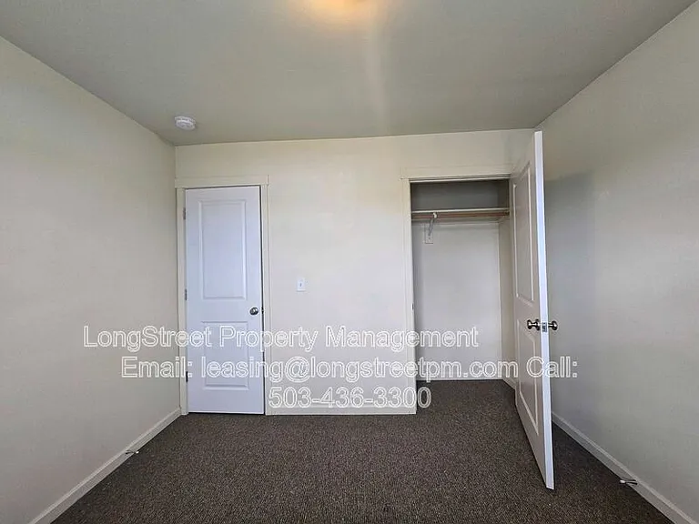 1806 College St — Photo 23