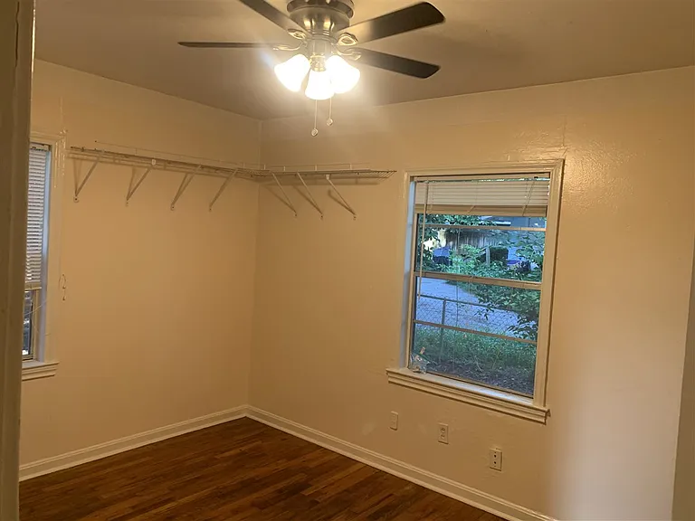 1607 Jackson Bluff Rd — Photo 12
