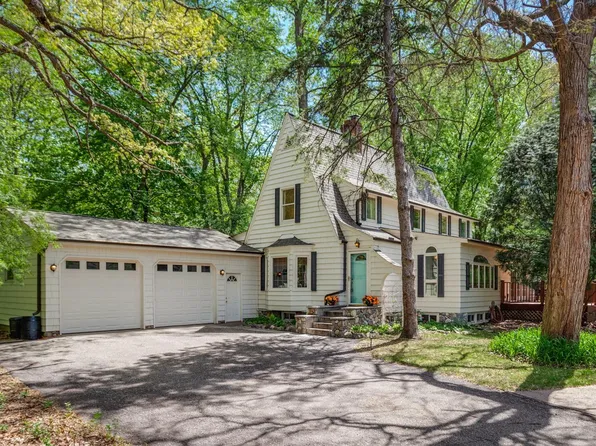 15319 Lake Street Ext, Minnetonka, MN 55345