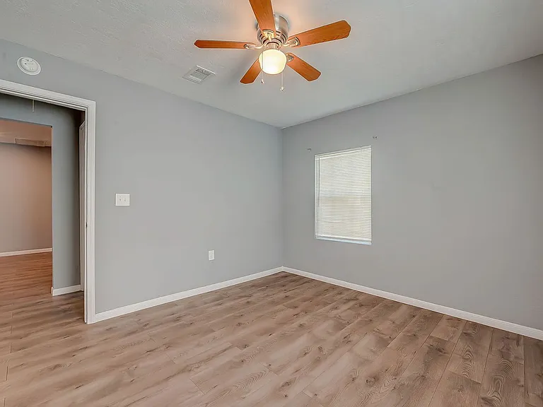 6823 Goforth St — Photo 20