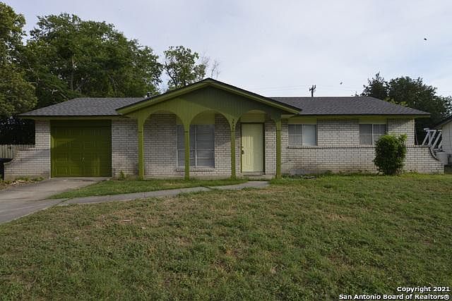 1st image of 3427 Hightree Dr