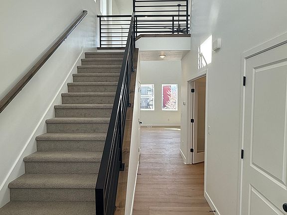 3rd image of 207 N Husker Ln #12
