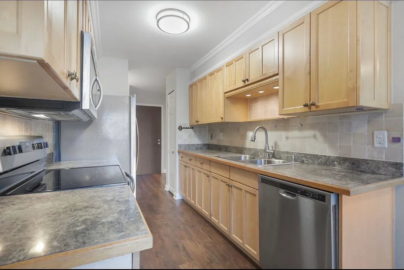 2 bed, 1200 sqft, $2,100 — Photo 4