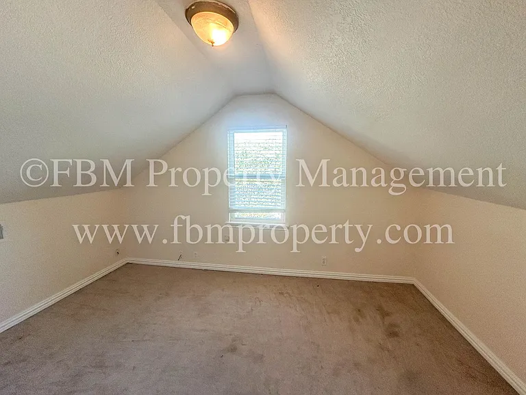 10693 S FM 148 — Photo 18