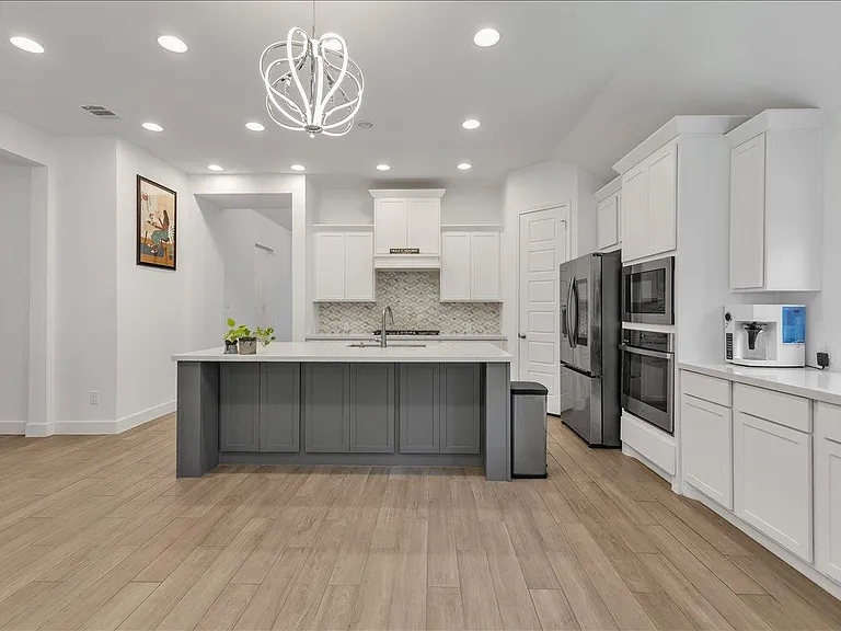 5844 Sean Paul Ln — Photo 17